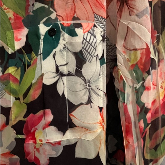 Guess Floral Blouse - Black and Pink - Picture 5 of 14